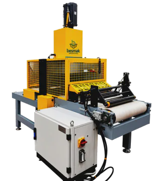Servo Controlled Cuttting Machine